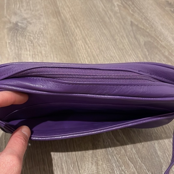 Purple Purse - Picture 5 of 9